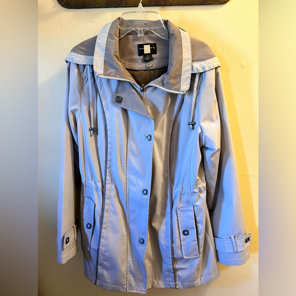 Gallery Women’s Cinched Waist Hooded Water Resistant Raincoat